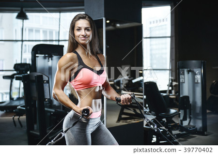 Sexy Babes Working Out