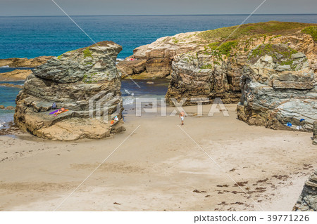 Famous Spanish destination, Cathedrals beach  39771226