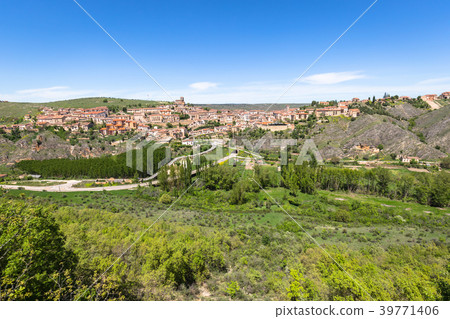 Overview of Sepulveda, in the province of Segovia Overview of Sepulveda, in the province of Segovia 39771406