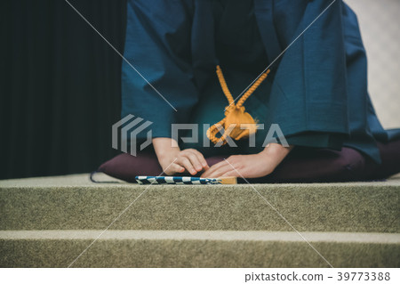 comic storytelling, rakugo, dais 39773388