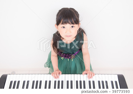 Piano recital Piano recital 39773593
