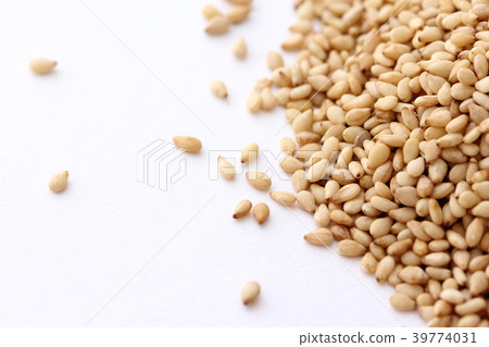 roasted sesame  39774031