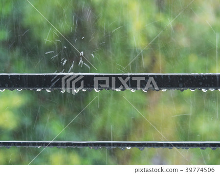 下雨天 下雨天 39774506