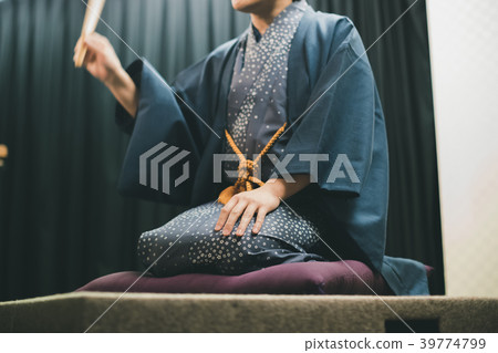 comic storytelling, rakugo, dais 39774799