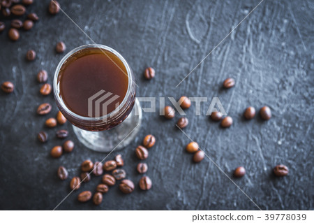 Coffee liqueur 39778039