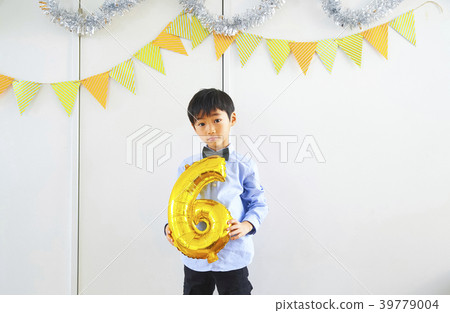 Boys enjoying a birthday party Boys enjoying a birthday party 39779004