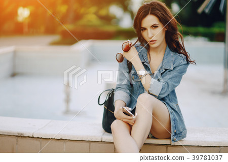 girl in city girl in city 39781037