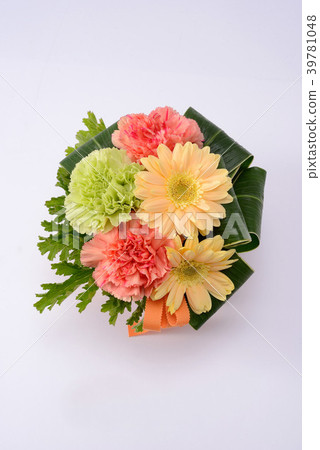 flower arrangement flower arrangement 39781048