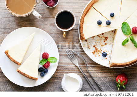Homemade classical New York cheesecake and coffee Homemade classical New York cheesecake and coffee 39781201