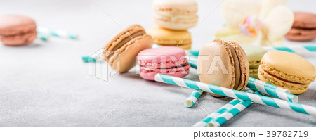 French assorted macarons French assorted macarons 39782719
