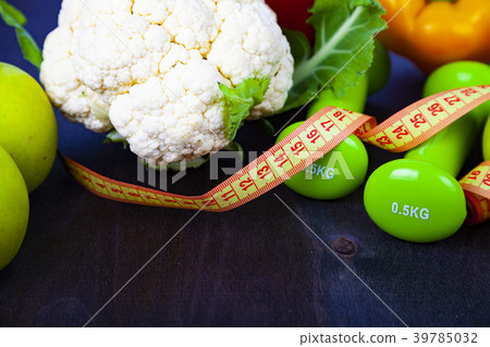 Food for diet and dumbbells Food for diet and dumbbells 39785032