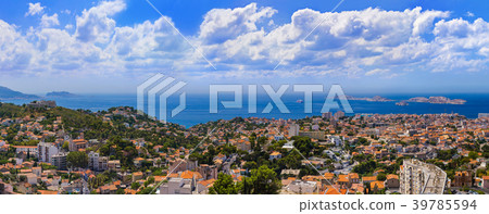 Marseille panorama - France 39785594