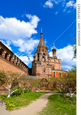 Krutitskoe Compound Cathedral in Moscow Russia Krutitskoe Compound Cathedral in Moscow Russia 39785825