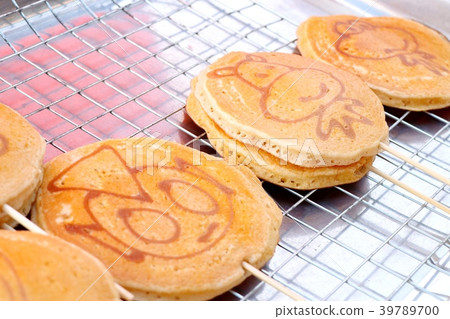 pancake at street food 39789700