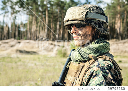 US Marine Soldier 39792280