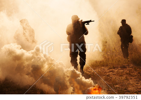 US Marines in action 39792351