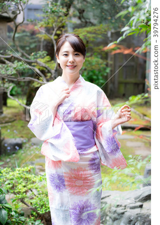 浴衣的女人 39794276