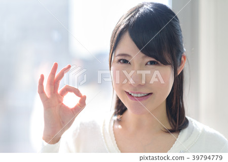 Business woman Business woman 39794779