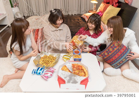 睡衣派對披薩小吃玉米片 39795001