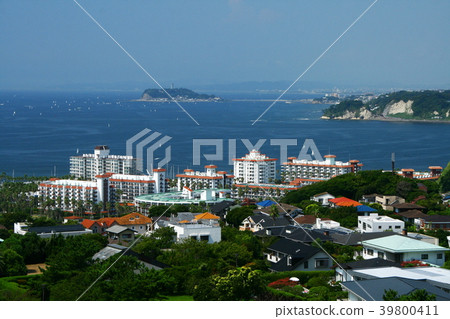 Saiko Marina and Enoshima distant view 39800411