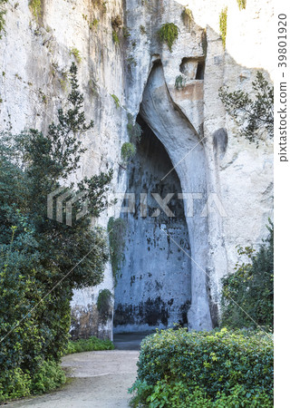 在天堂採石場洞穴入口Dionysius的耳朵 39801920