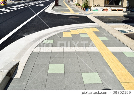 Asphalt pavement 39802199