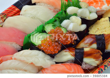 Hand-rolled sushi Hand-rolled sushi 39805384