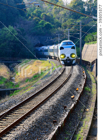 Panda Kuroshio No. JR 287 Panda face Express Train Kuroshio 42 Panda Kuroshio No. JR 287 Panda face Express Train Kuroshio 42 39805877