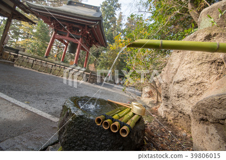 Mizusawa Kannon Approach to the water fountain bell tower Gunma Prefecture Shibukawa City 39806015