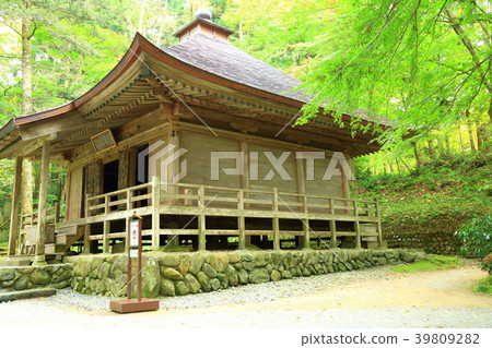 Chuson-ji寺廟在秋天 Chuson-ji寺廟在秋天 39809282