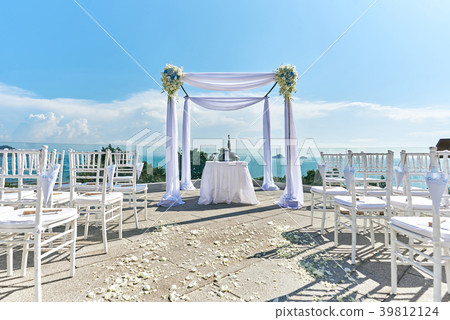 Wedding venue setting, Arch and altar decoration 39812124