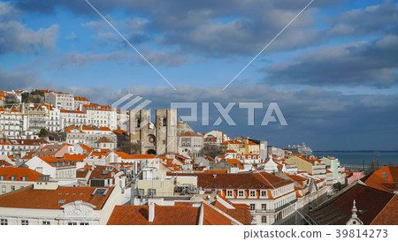 Lisbon Panorama. Aerial view.  39814273