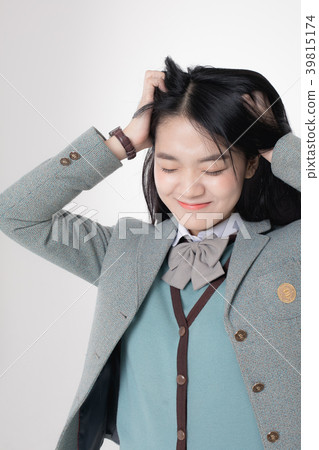 High school girls 39815174