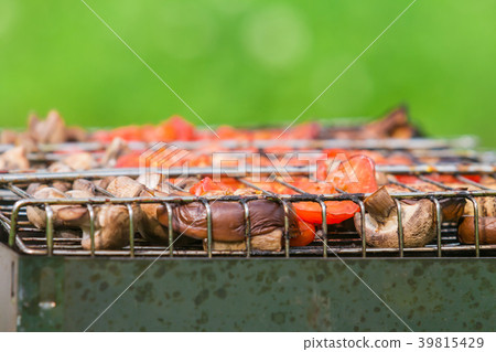 Delicious grilled vegetable  39815429