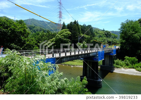 Yoshise橋的修復 Yoshise橋的修復 39819233