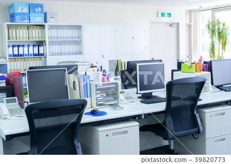 Office interior view 39820773