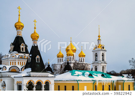 Assumption Cathedral in Kremlin in Dmitrov, Russia Assumption Cathedral in Kremlin in Dmitrov, Russia 39822942
