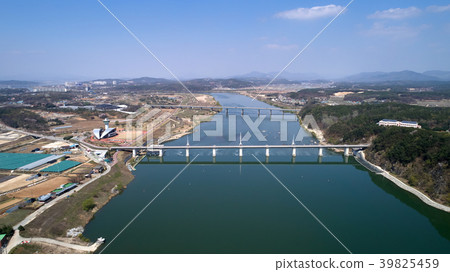 Dron Image, Gangseobo, Yeoju City, Gyeonggi-do, Korea 39825459