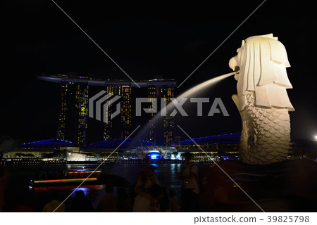 Singapore night view 39825798