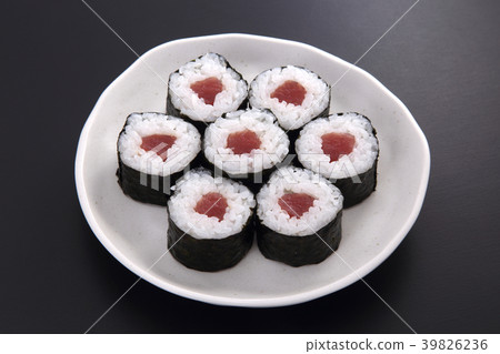 Iron rolled wrapping 39826236