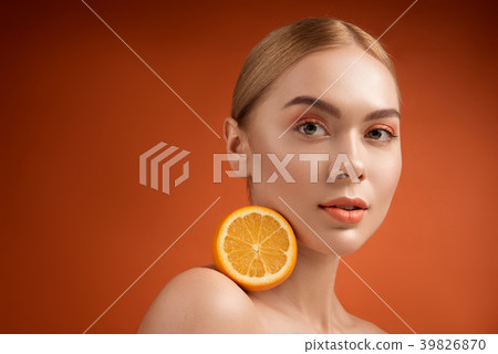 Cared girl loving fresh and heathy products 39826870