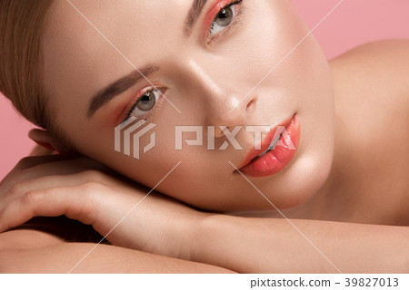 Appealing girl relaxing after cosmetology Appealing girl relaxing after cosmetology 39827013
