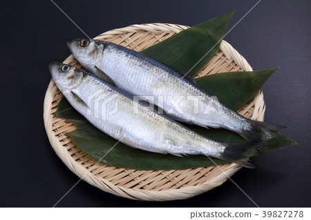 Herring  39827278