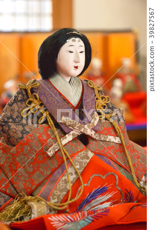 Iwatsuki Walk: Kuizu Shrine Gojin Bill Place / Dedicated Hina Doll 39827567