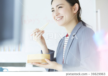 女商人 女商人 39829963