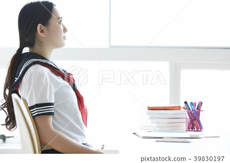 School girl high school studies School girl high school studies 39830197