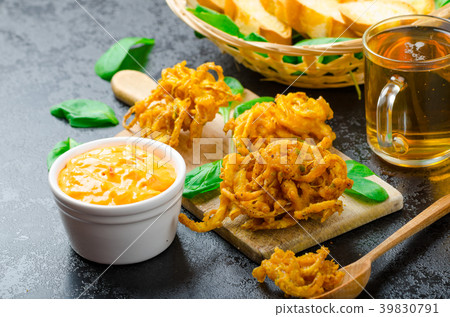 Crispy Onion Bhajis 39830791