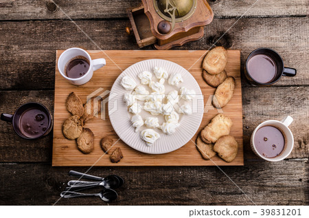 Homemade hot chocolate, homemade butter cookies Homemade hot chocolate, homemade butter cookies 39831201