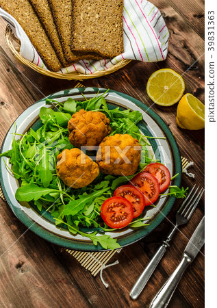 Macaroni and cheese balls Macaroni and cheese balls 39831363