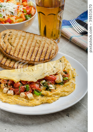 Mediterranean-Style Omlette Mediterranean-Style Omlette 39831670